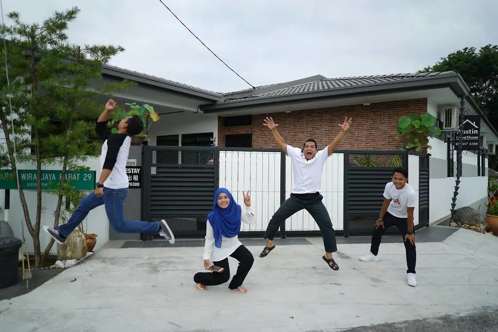 Austin Guesthouse Kampong Baharu Ampang 4*, Ipoh